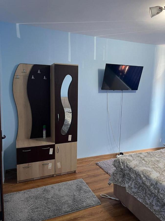Appartamento Mehtup Srl Piteşti Esterno foto